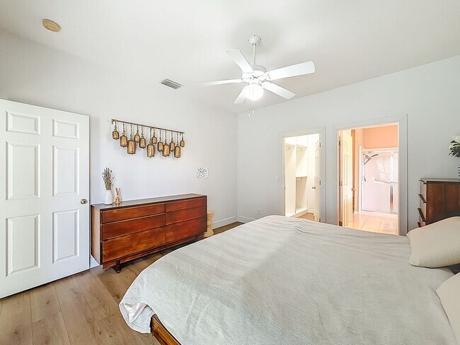 Building Photo - Gorgeous 3 bedroom 2 bath Single Family Home in Delray Beach