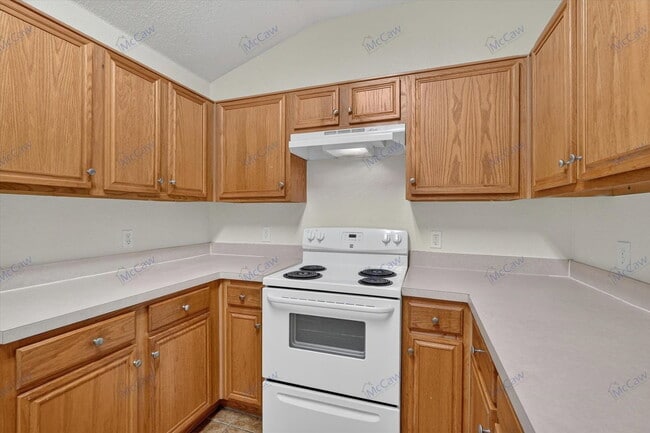 Building Photo - 10340 Blackjack Oaks Dr