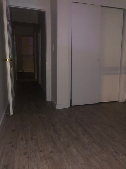 Building Photo - 400 North Ave