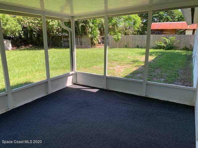 Building Photo - 726 Lund Ct