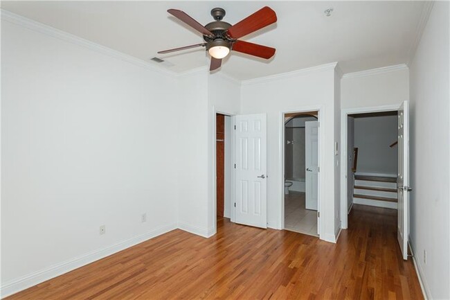 Building Photo - 778 Clifton Heights Ln NE