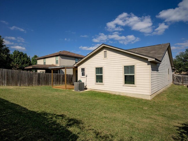 Building Photo - 251 Beech Dr