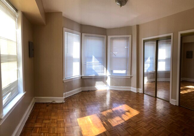 Bedroom - 1202 S Wilton St