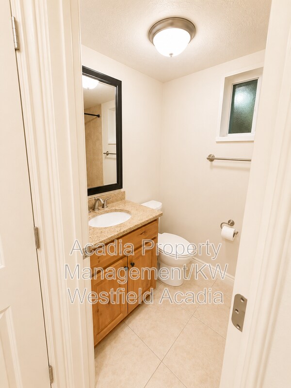 Building Photo - 315 E 600 S St