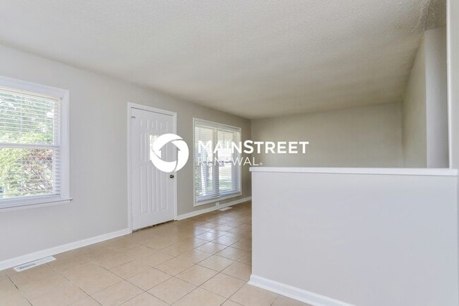 Building Photo - 3 Bedroom Pet-Friendly Home in ST PETERS, MO with Main Street Renewal