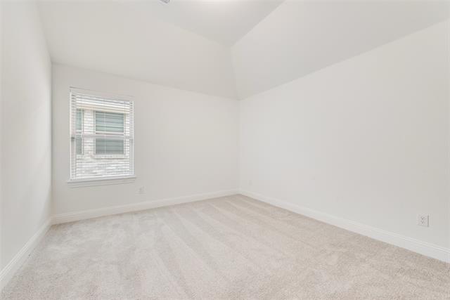 Building Photo - 409 Cottontail Ln