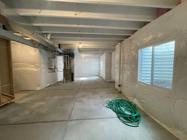 Building Photo - Live Lavishly in Crystal Valley Ranch