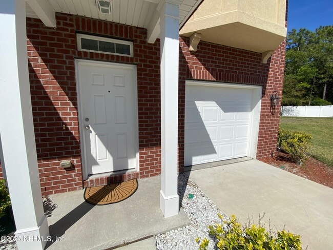Building Photo - 1573 Landau Rd