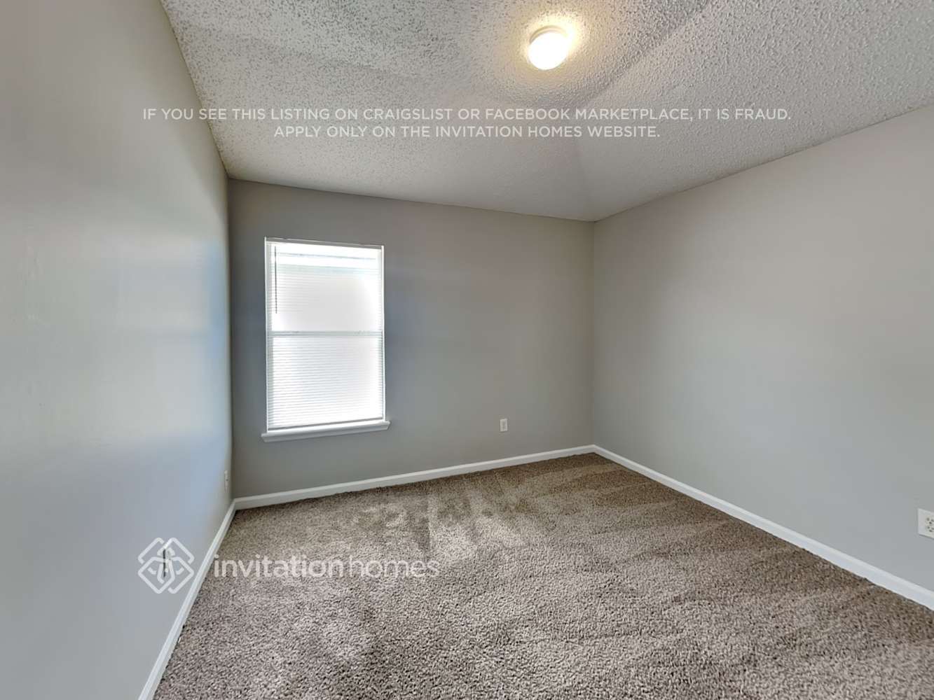 Building Photo - 620 Porto Cristo Ave