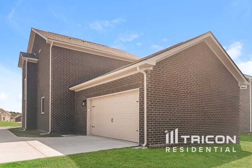 Building Photo - 6317 Trace Point Ct