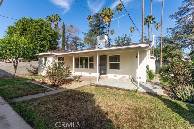 Building Photo - 17024 Sherman Way
