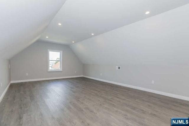 Building Photo - 24 Henry Pl