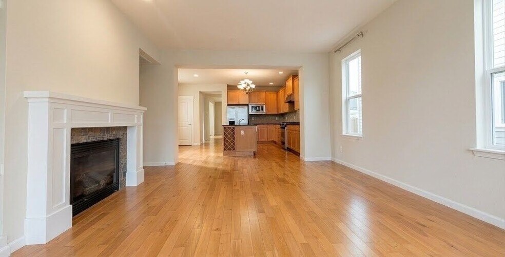 Building Photo - 18200 NE 110th St