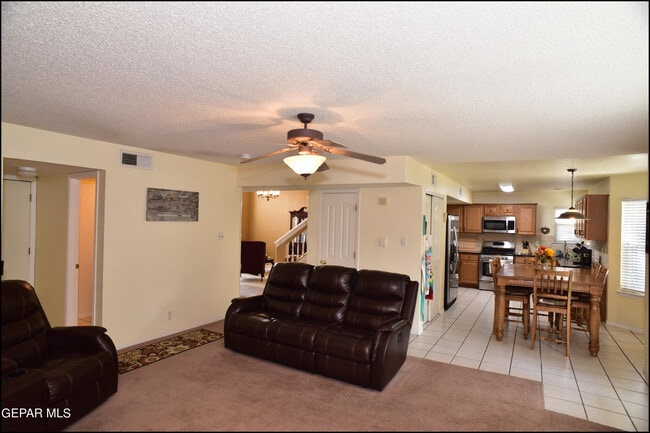 Building Photo - 1316 Black Ridge Dr