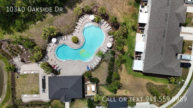 Building Photo - 10340 Oakside Dr