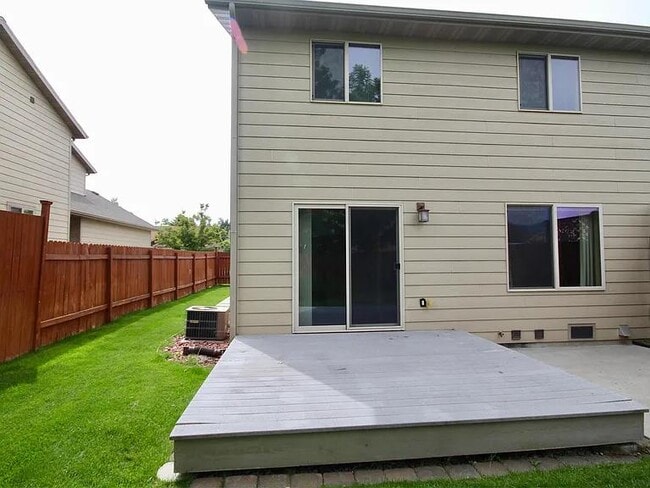 Building Photo - 164 Meriwether Ave