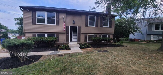 Building Photo - 754 Dogwood Ct