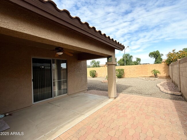 Building Photo - 3838 E Derringer Way