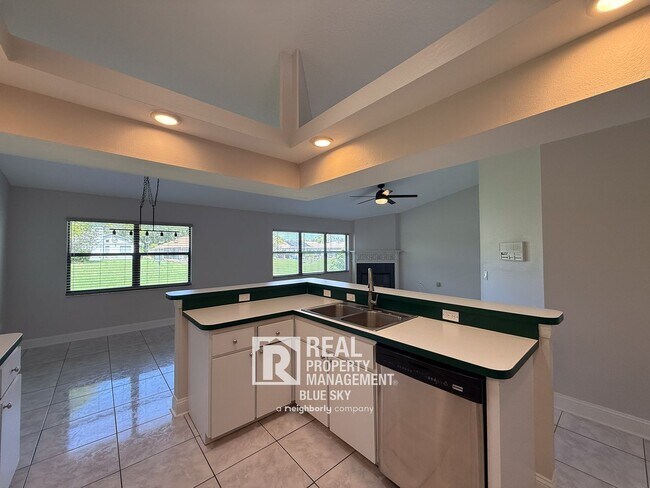 Building Photo - 9147 Duffer Ct