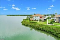 Building Photo - 330 Kon Tiki Dr
