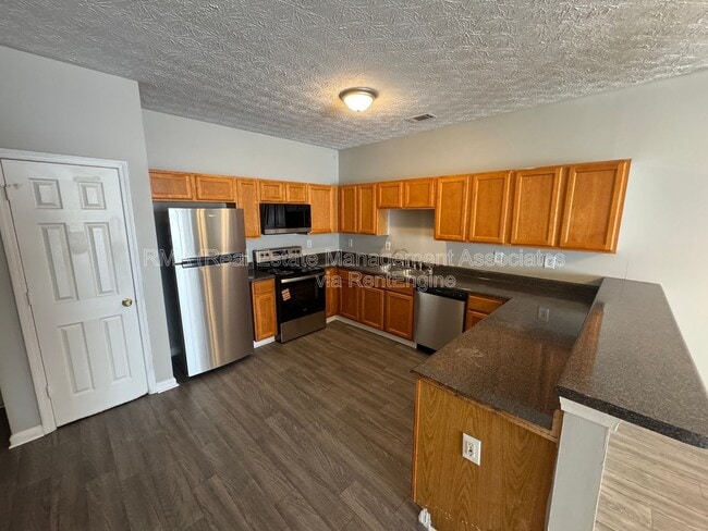 Building Photo - 1755 Carrington Dr