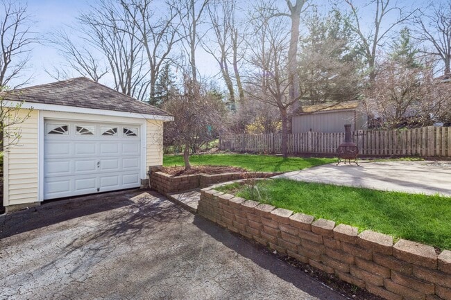 Building Photo - 34 Glenview Terrace