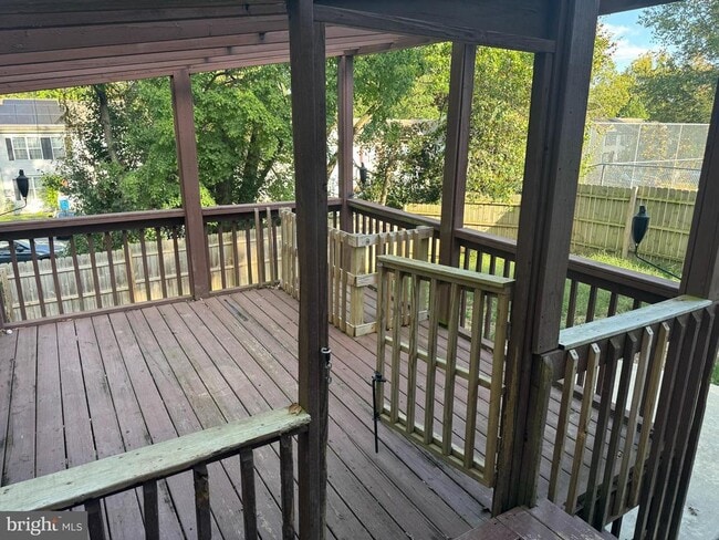 Building Photo - 100 Cypress Dr