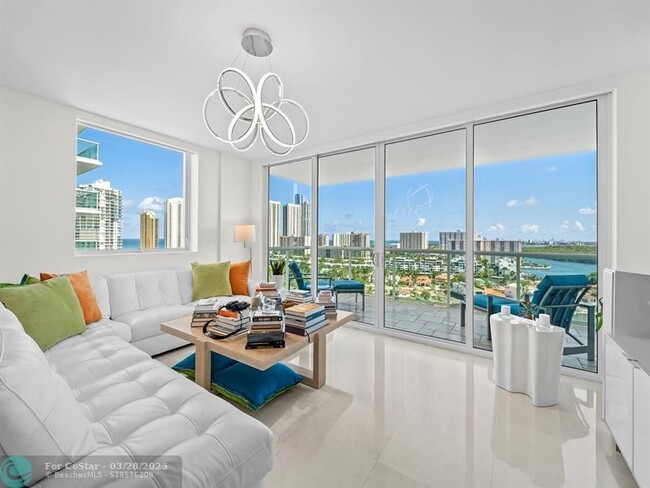 Building Photo - 400 Sunny Isles Blvd