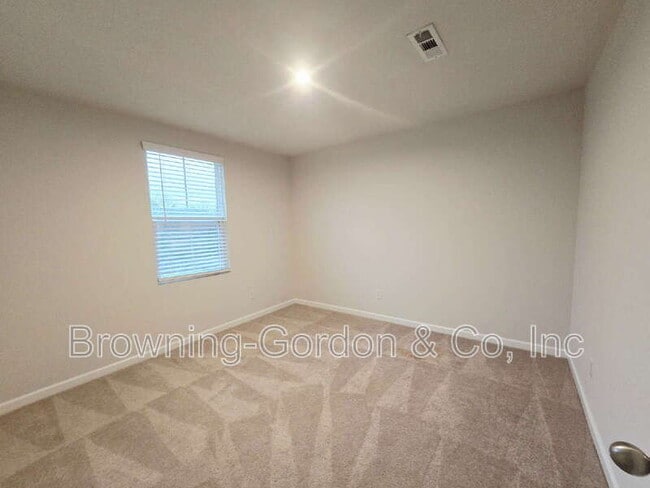 Building Photo - 1026 Cone Blvd