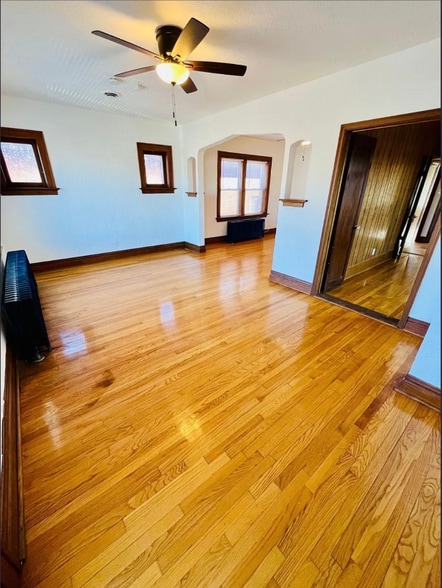 Building Photo - 5164 Goethe Ave