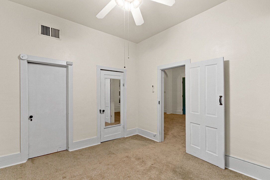 Bedroom 1 - 306 S San Pedro St