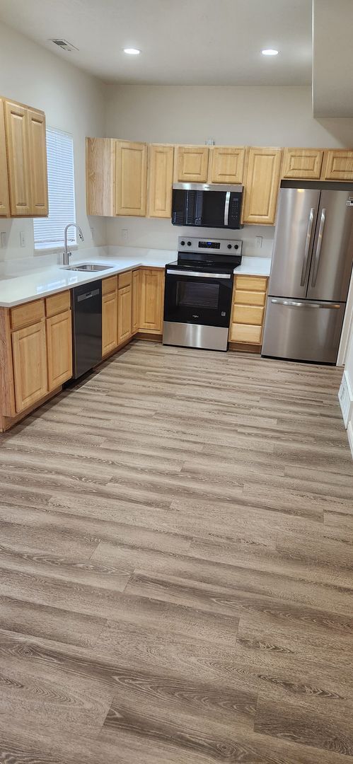 Building Photo - Beautiful 2 Bedroom Townhome in Herriman!!