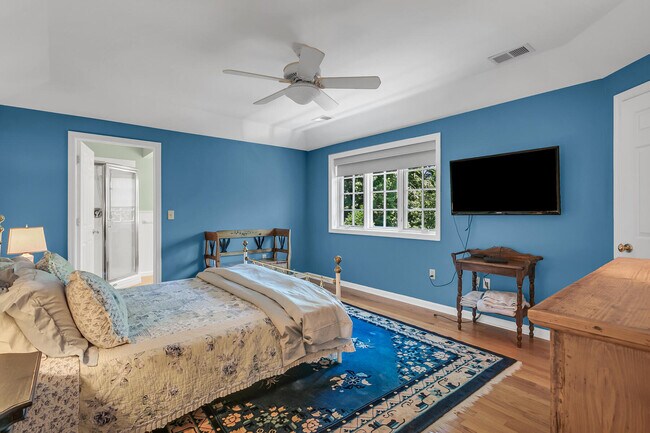 Building Photo - 72 Navesink Ave