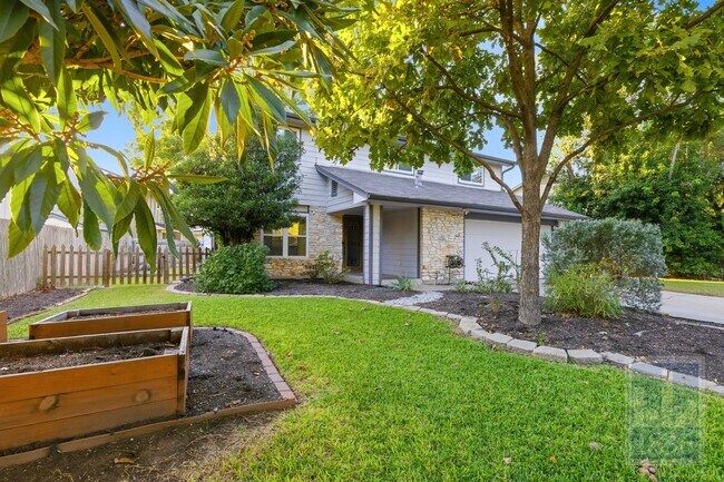 Building Photo - 7508 Elderberry Dr