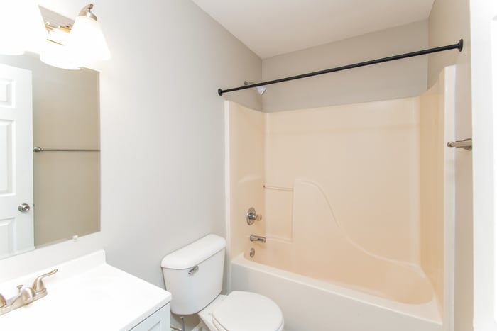 Building Photo - 80 Camp Creek Dr