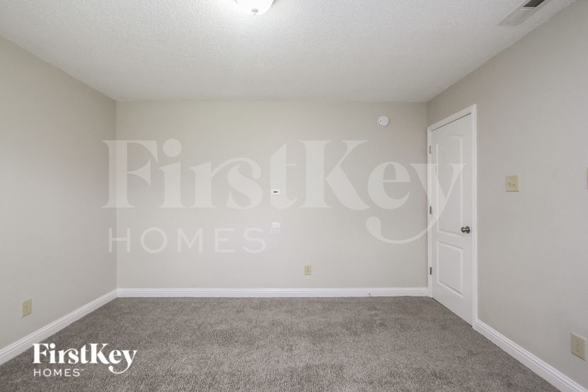 Building Photo - 1346 Alonzo Pl