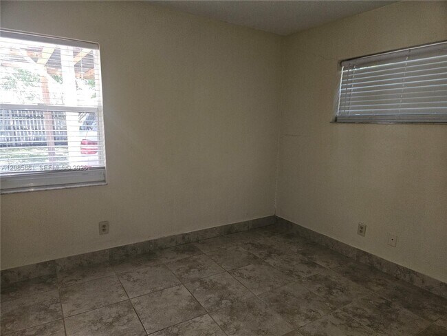 Building Photo - Northeast 193rd Street, Miami, FL 33180 - 3 BR 2 BA multi-family home