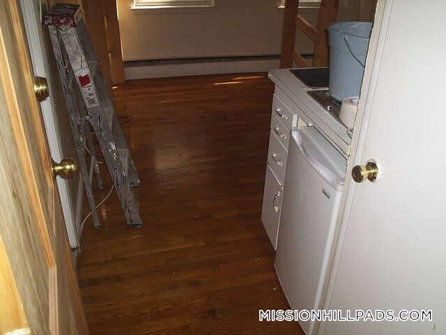 Building Photo - 51 S Huntington Ave