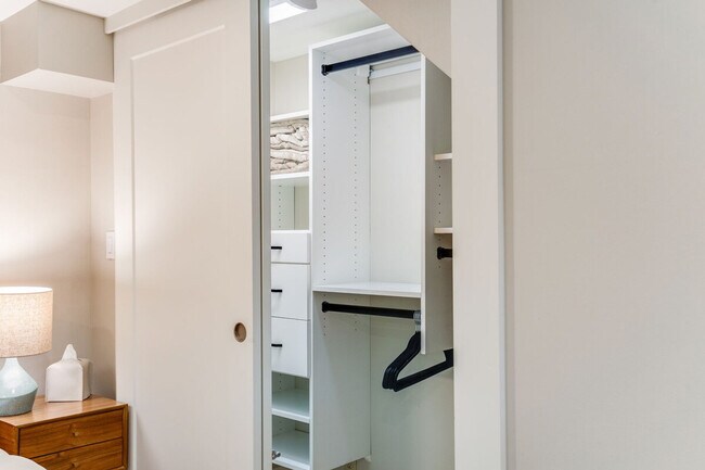 Building Photo - 1706 Warren Ave N