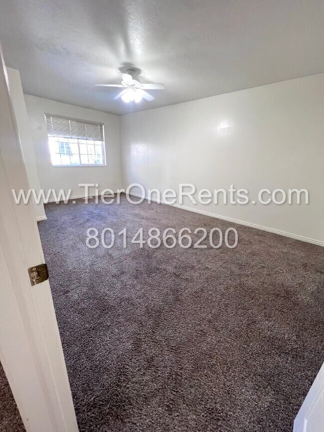Building Photo - NO DEPOSIT option available for qualified renters with Obligo