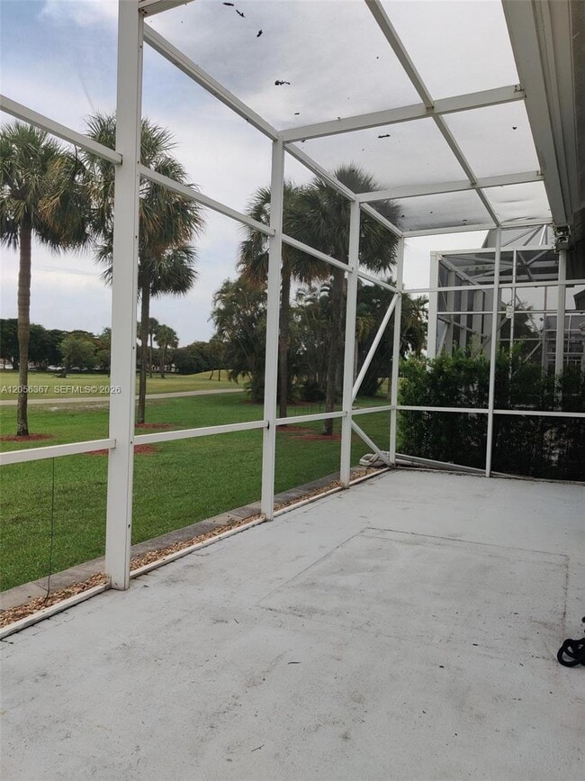 Building Photo - 17276 Bermuda Village Dr