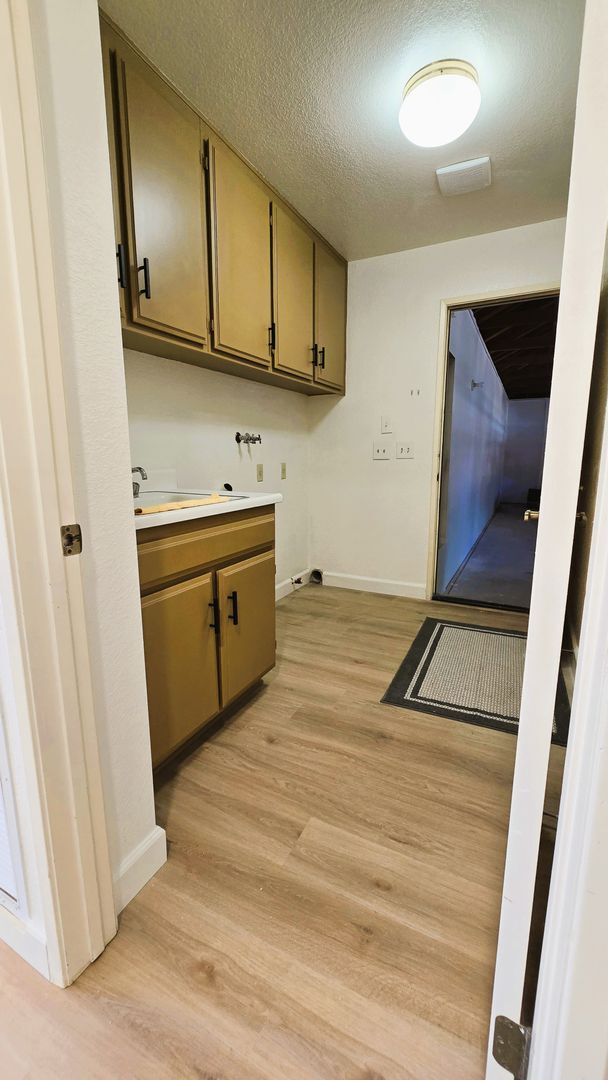 Building Photo - "Spacious, Sunlit Home in a Peaceful Ranch...