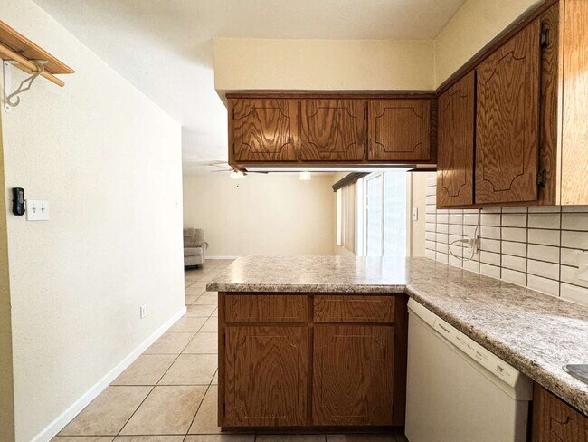 Building Photo - "Charming 2-Bedroom Oasis in Yuma with Mod...