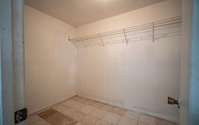 Building Photo - 6606 Felgate Creek Ct