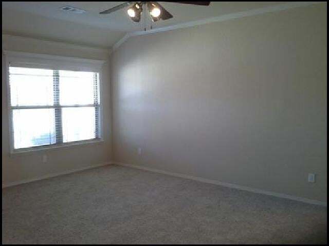 Building Photo - 14505 Parkway Cir