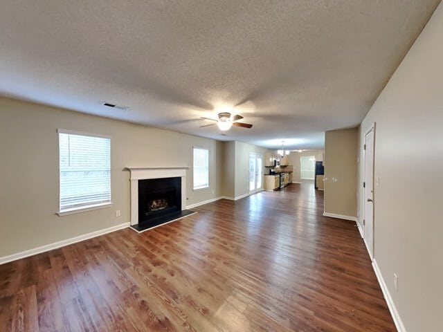 Building Photo - 3873 Riverview Chase Bluff