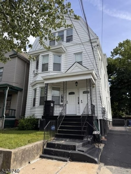 Building Photo - 34 Millington Ave