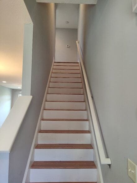 Building Photo - 611 Atkinson Dr