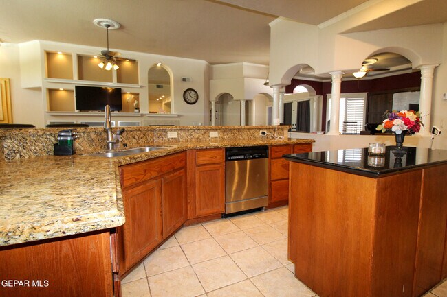 Building Photo - 6044 Los Pueblos Dr