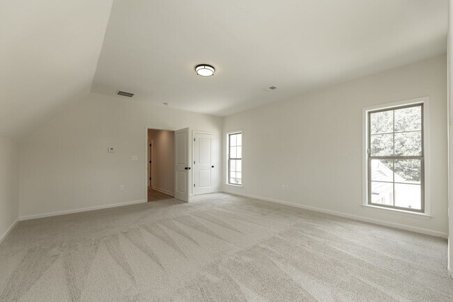 Building Photo - 8027 Christian Ct